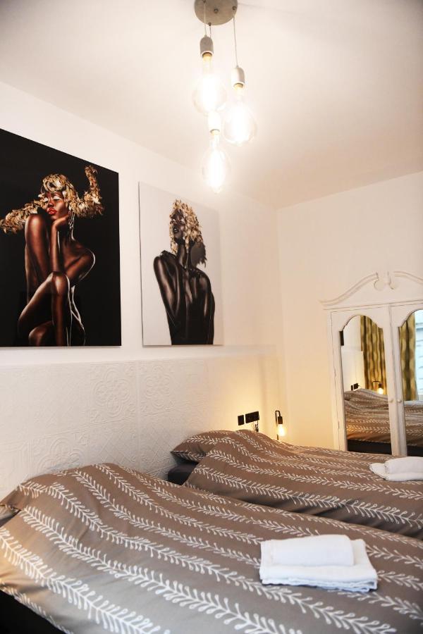Ferienwohnung Women Of The World - Antwerpen Exterior foto